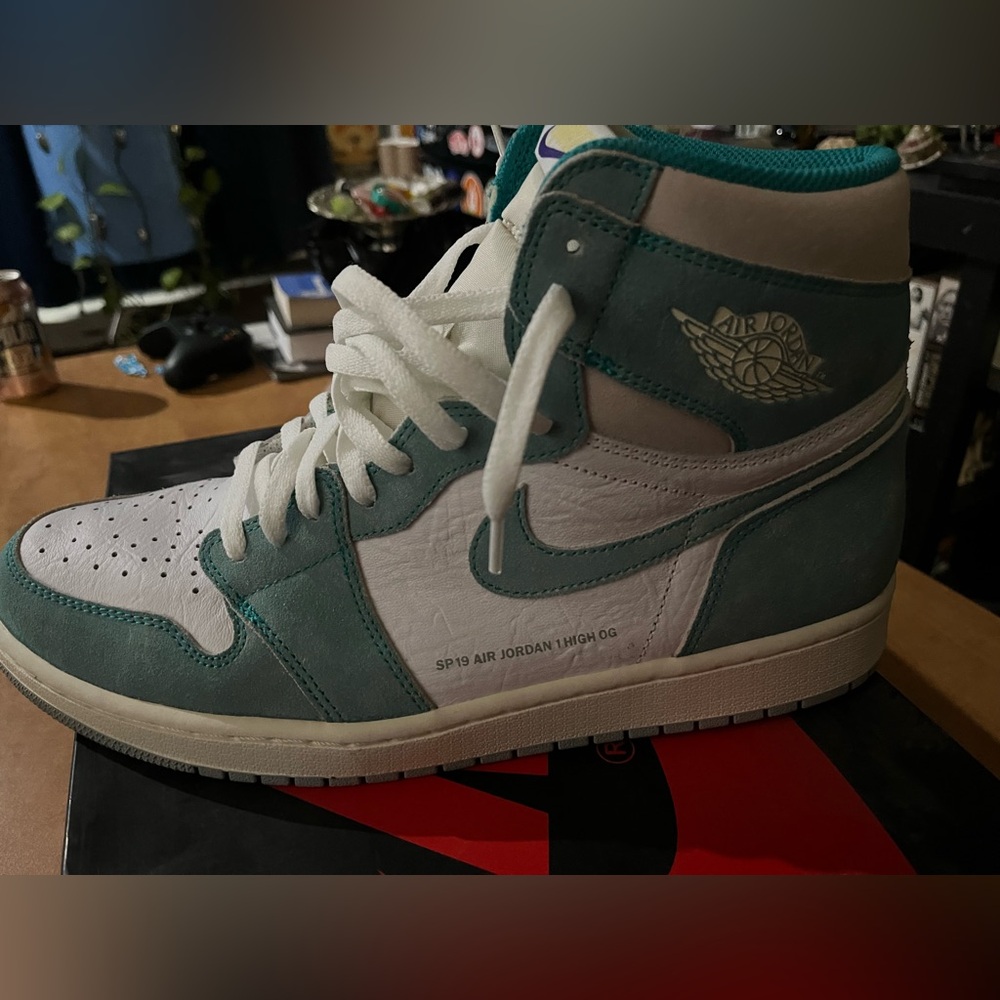 Brand new never worn, comes with box